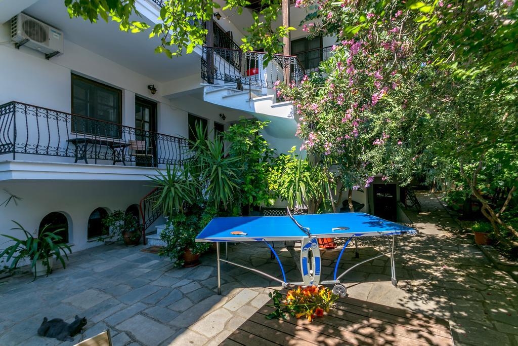 Pension Aldebaran Hotell Potos Exteriör bild