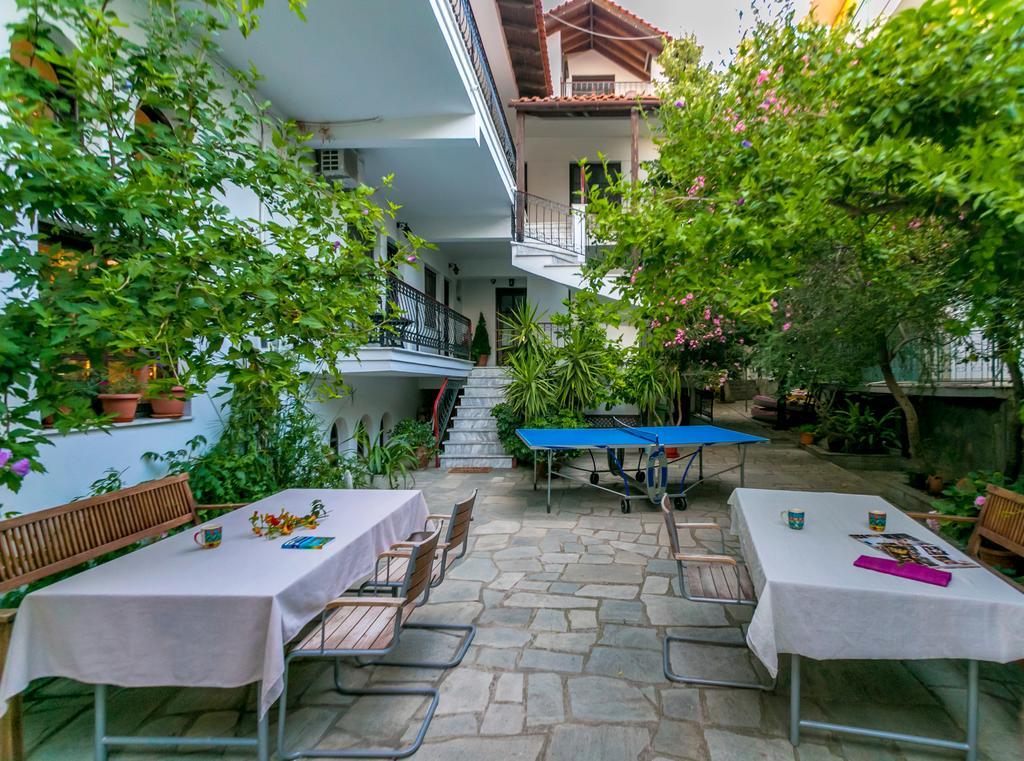 Pension Aldebaran Hotell Potos Exteriör bild