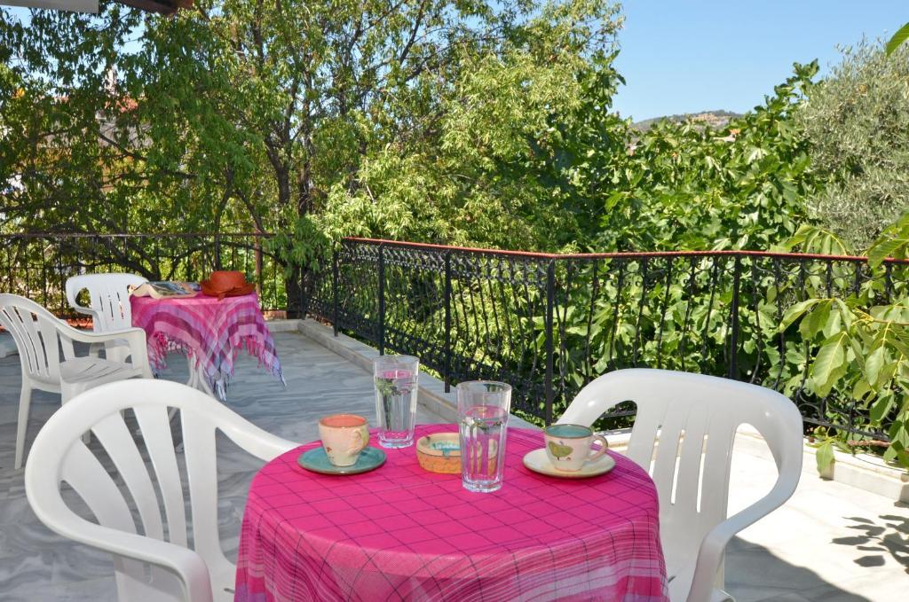 Pension Aldebaran Hotell Potos Exteriör bild