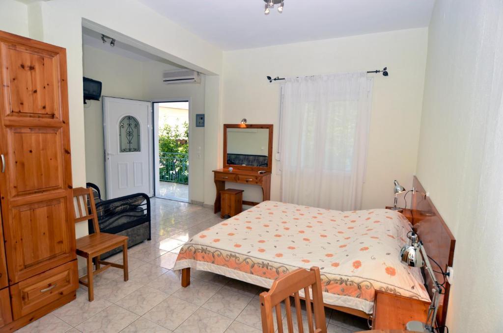 Pension Aldebaran Hotell Potos Rum bild