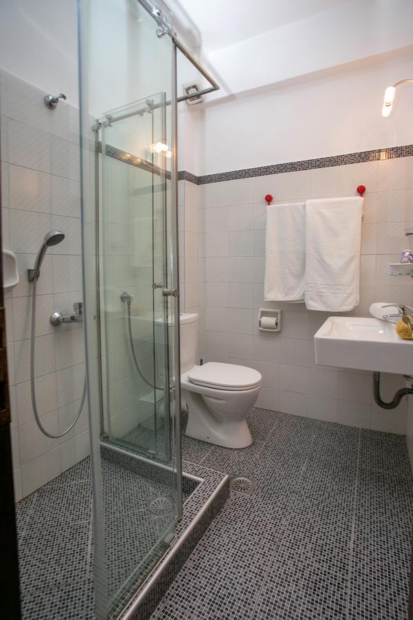 Pension Aldebaran Hotell Potos Exteriör bild