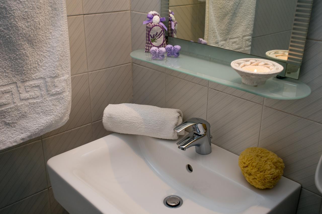 Pension Aldebaran Hotell Potos Exteriör bild